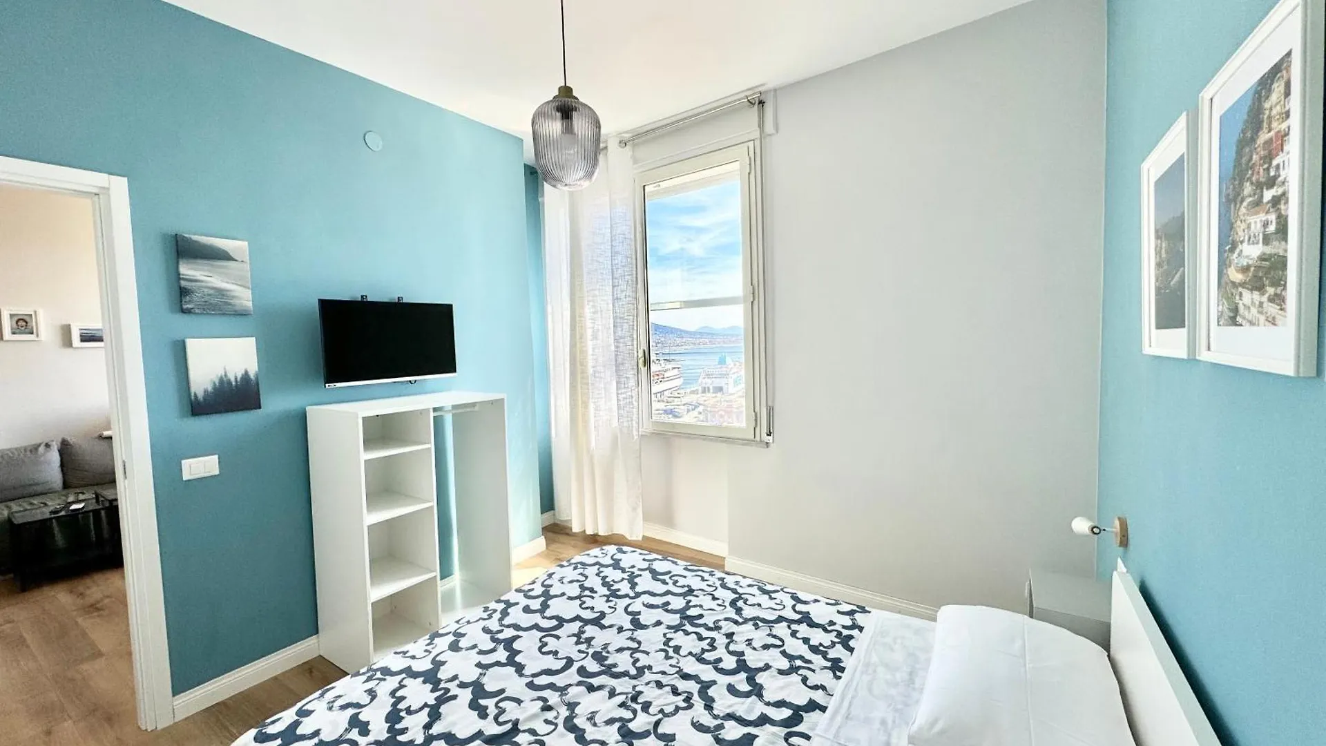Апартаменты 12Th Floor Napoli Неаполь